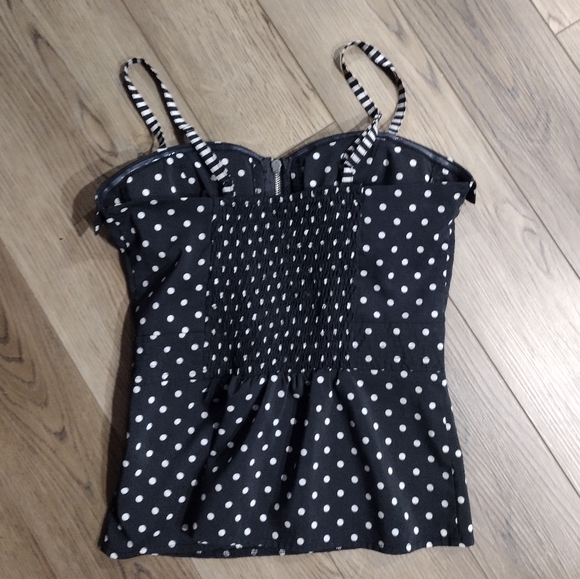Polka dot corset-like top - Picture 4 of 13